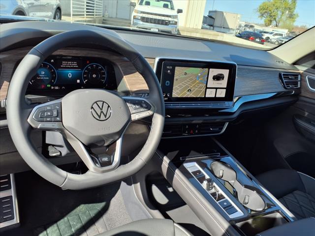 new 2025 Volkswagen Atlas car, priced at $53,244
