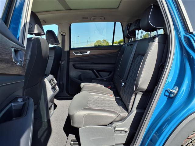 new 2025 Volkswagen Atlas car, priced at $53,244