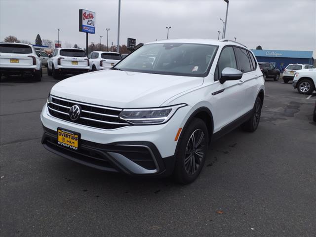 new 2024 Volkswagen Tiguan car, priced at $34,556