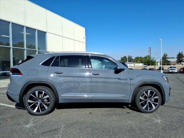 new 2026 Volkswagen Atlas Cross Sport car, priced at $56,839