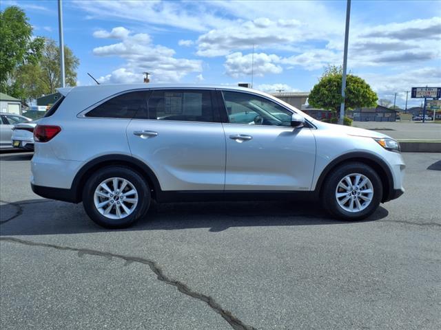 used 2019 Kia Sorento car, priced at $14,990