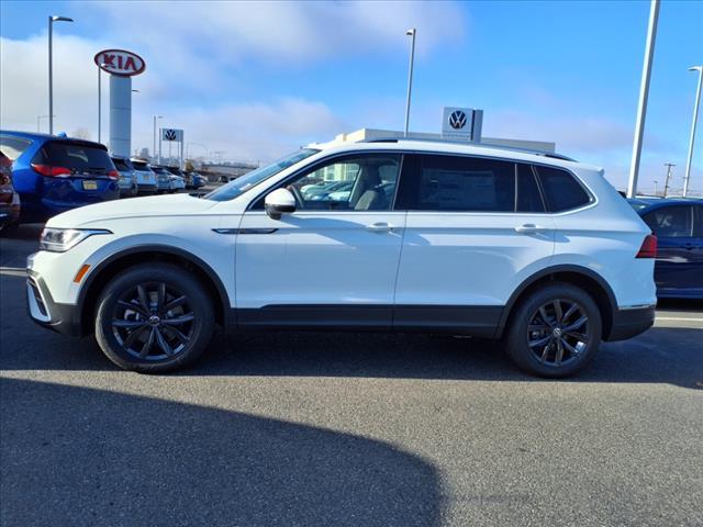 new 2024 Volkswagen Tiguan car, priced at $35,141