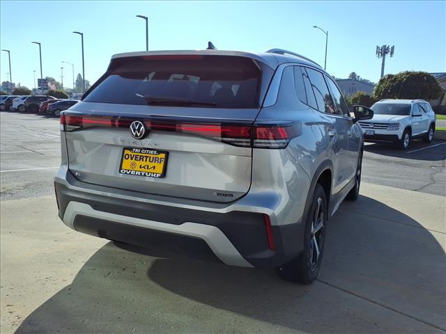 new 2025 Volkswagen Tiguan car, priced at $37,470
