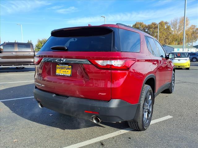 used 2020 Chevrolet Traverse car, priced at $27,658