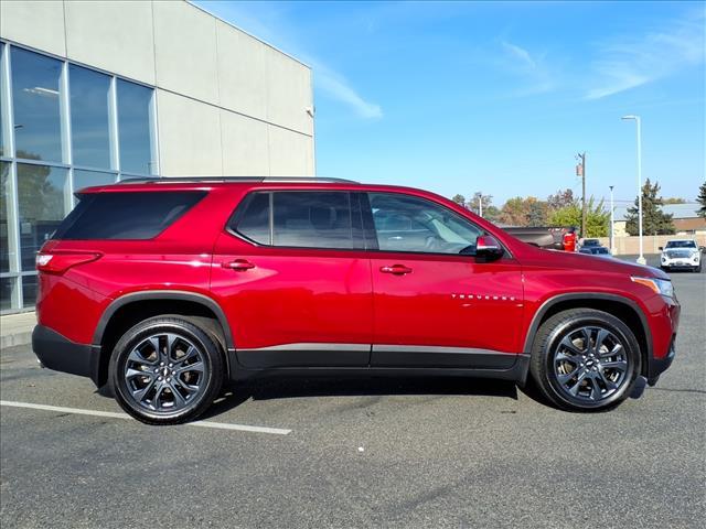 used 2020 Chevrolet Traverse car, priced at $27,658