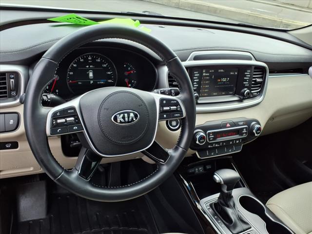 used 2020 Kia Sorento car, priced at $25,433