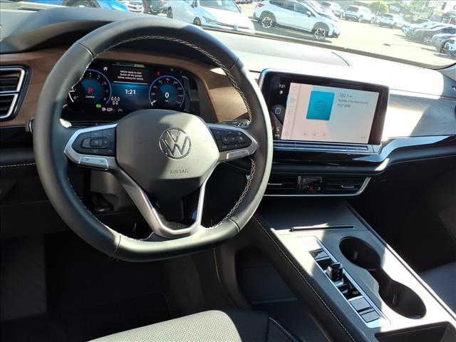 new 2026 Volkswagen Atlas car, priced at $43,654