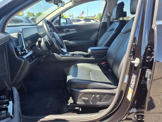 used 2023 Kia Sportage Hybrid car, priced at $30,728