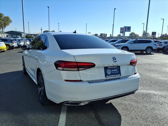 used 2022 Volkswagen Passat car, priced at $23,654