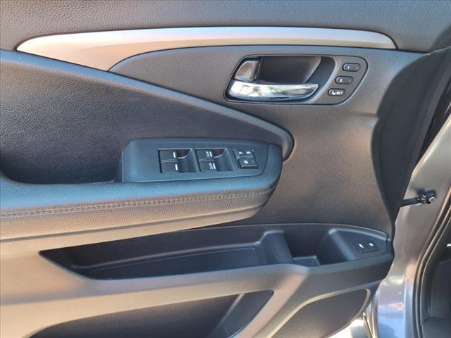 used 2022 Honda Pilot car, priced at $25,990