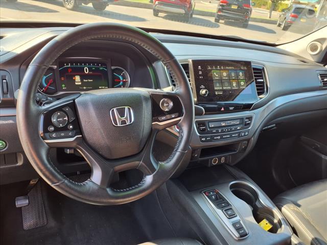 used 2022 Honda Pilot car, priced at $25,990
