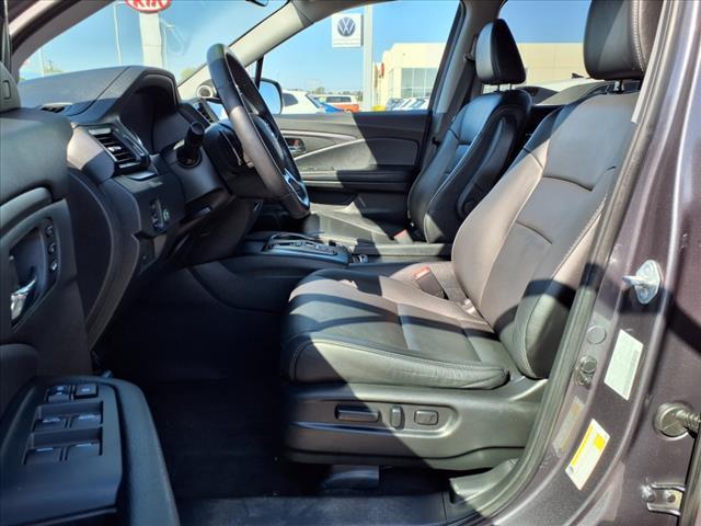 used 2022 Honda Pilot car, priced at $25,990