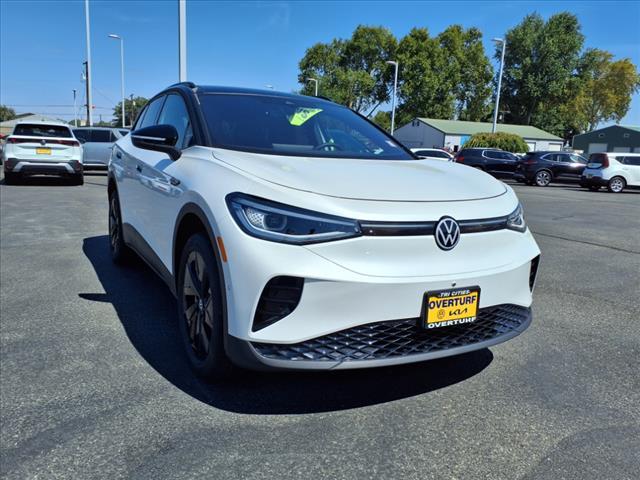 new 2025 Volkswagen ID.4 car, priced at $60,931