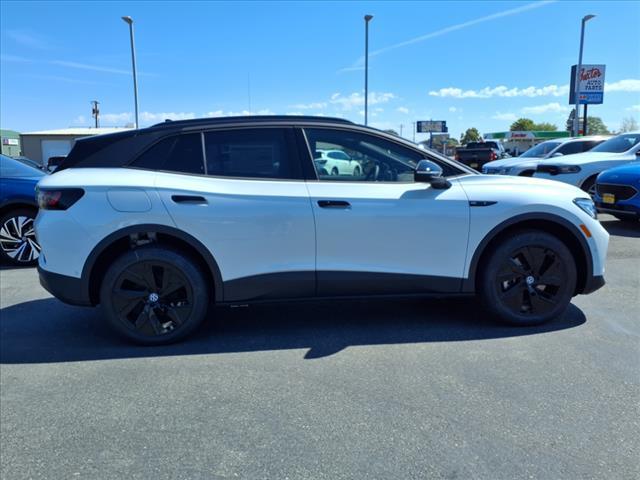 new 2025 Volkswagen ID.4 car, priced at $60,931