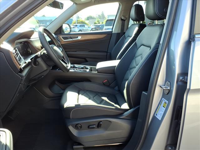 new 2026 Volkswagen Atlas car, priced at $49,670