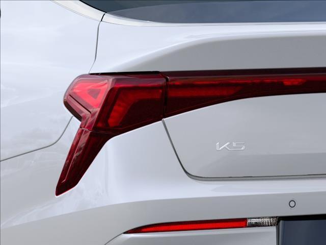 new 2025 Kia K5 car, priced at $33,425