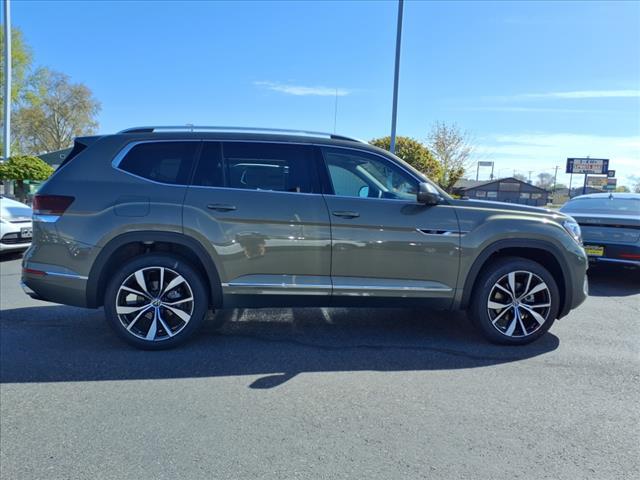 new 2025 Volkswagen Atlas car, priced at $56,244