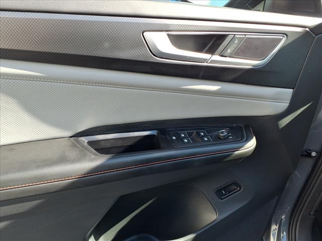 used 2024 Volkswagen Atlas car, priced at $42,988