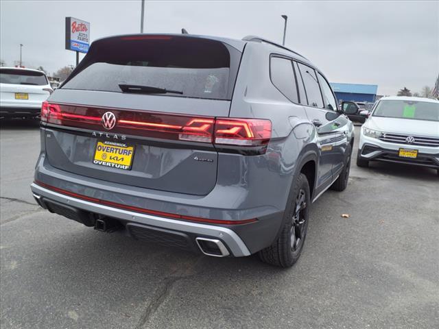 new 2025 Volkswagen Atlas car, priced at $49,576