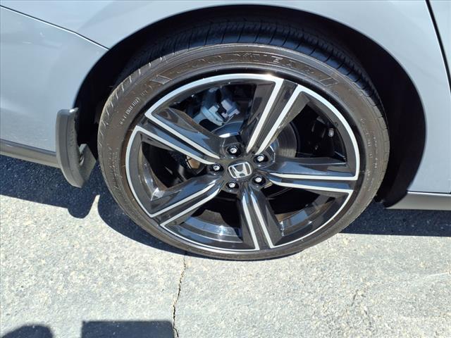 used 2025 Honda Accord Hybrid car, priced at $32,532