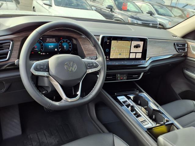 new 2025 Volkswagen Atlas car, priced at $52,389