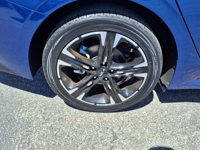used 2022 Kia K5 car, priced at $28,877
