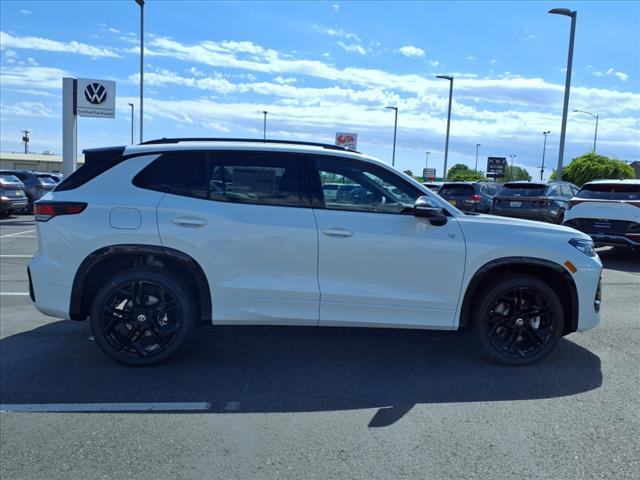 new 2025 Volkswagen Tiguan car, priced at $39,241