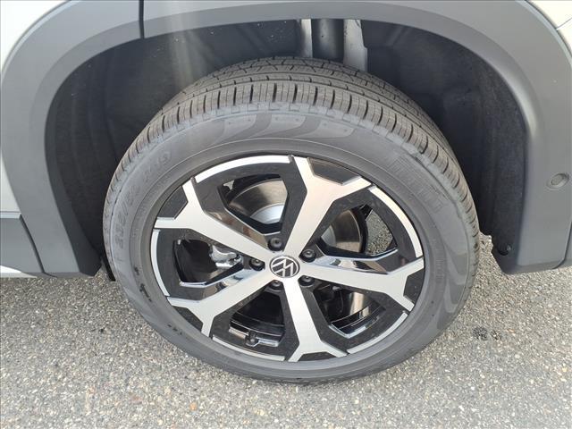 new 2025 Volkswagen Tiguan car, priced at $36,271