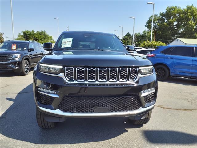 used 2022 Jeep Grand Cherokee car, priced at $46,490