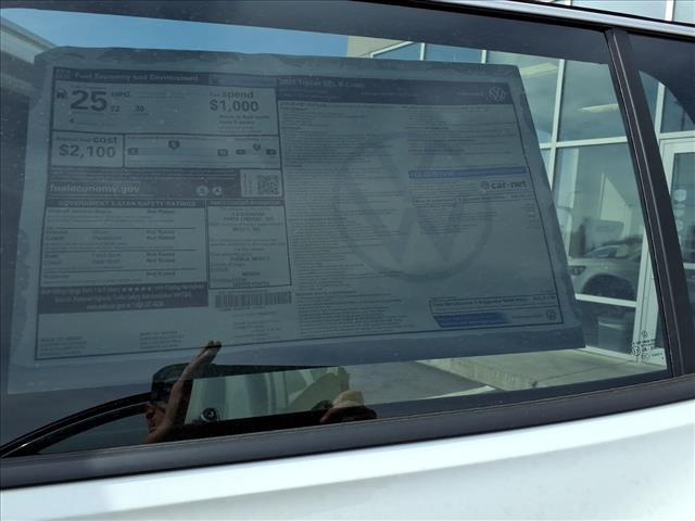 new 2025 Volkswagen Tiguan car, priced at $43,372