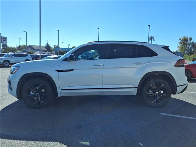 new 2026 Volkswagen Atlas Cross Sport car, priced at $53,559