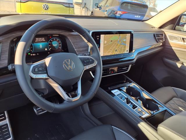 new 2025 Volkswagen Atlas car, priced at $56,588