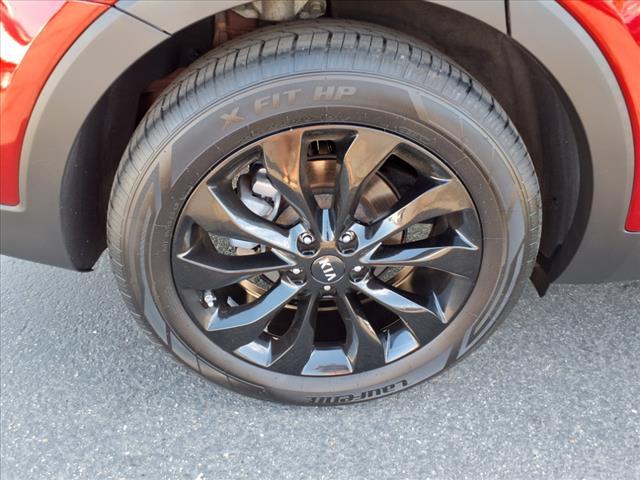 used 2020 Kia Sorento car, priced at $24,388