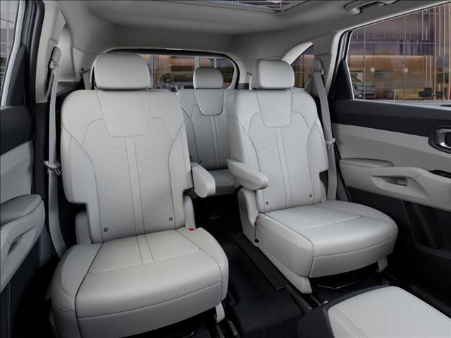 new 2025 Kia Sorento car, priced at $44,125