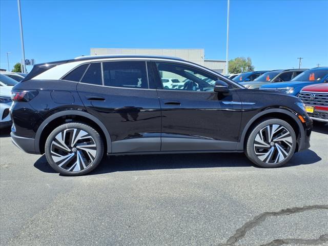 new 2025 Volkswagen ID.4 car, priced at $59,376