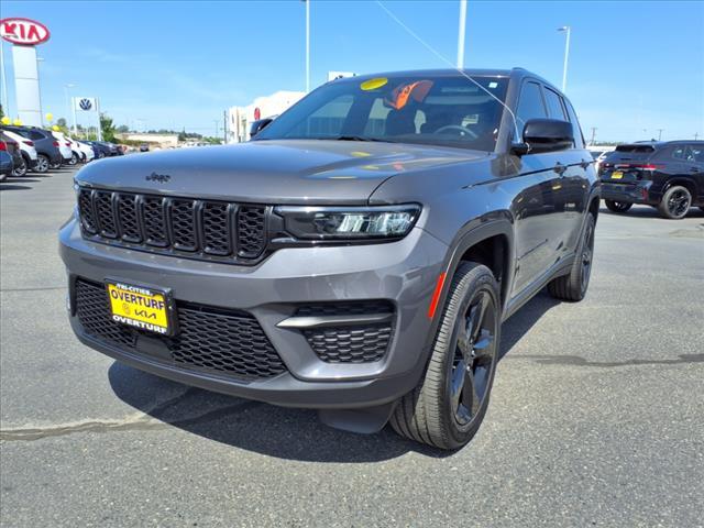 used 2024 Jeep Grand Cherokee car, priced at $38,547