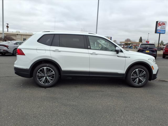 new 2024 Volkswagen Tiguan car, priced at $32,256