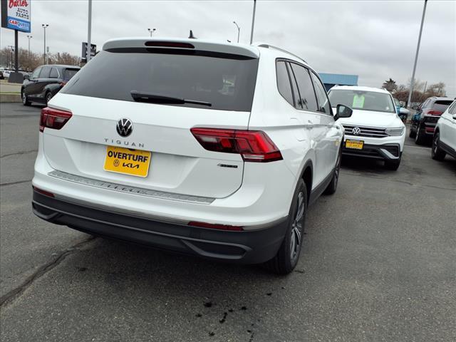 new 2024 Volkswagen Tiguan car, priced at $32,256