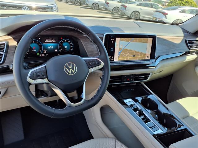 new 2025 Volkswagen Atlas car, priced at $48,694