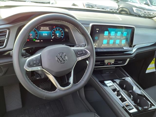 new 2024 Volkswagen Atlas Cross Sport car, priced at $43,726