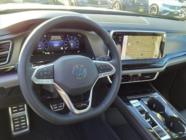 new 2024 Volkswagen Atlas car, priced at $51,248