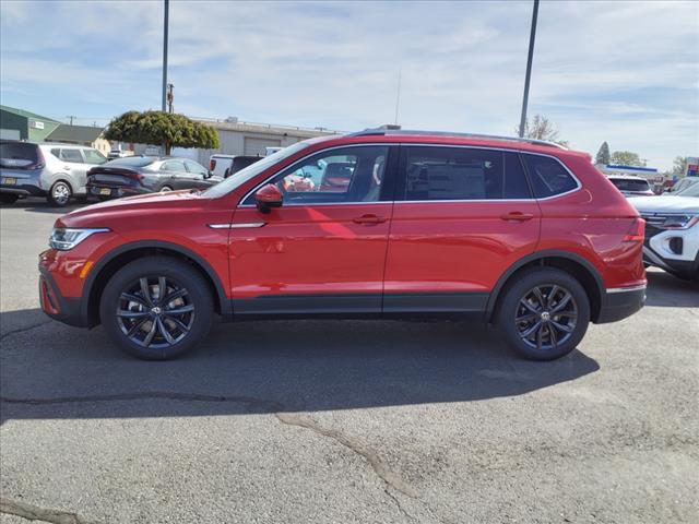 new 2024 Volkswagen Tiguan car, priced at $35,884