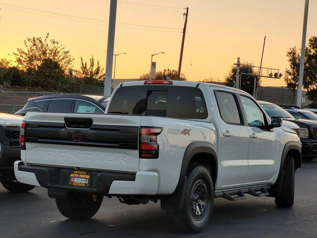 new 2025 Nissan Frontier car