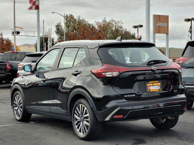 used 2024 Nissan Kicks car