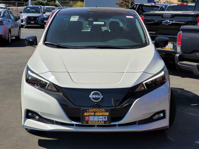 new 2025 Nissan Leaf car