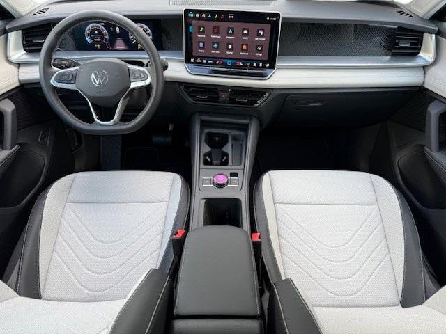 new 2025 Volkswagen Tiguan car, priced at $35,793