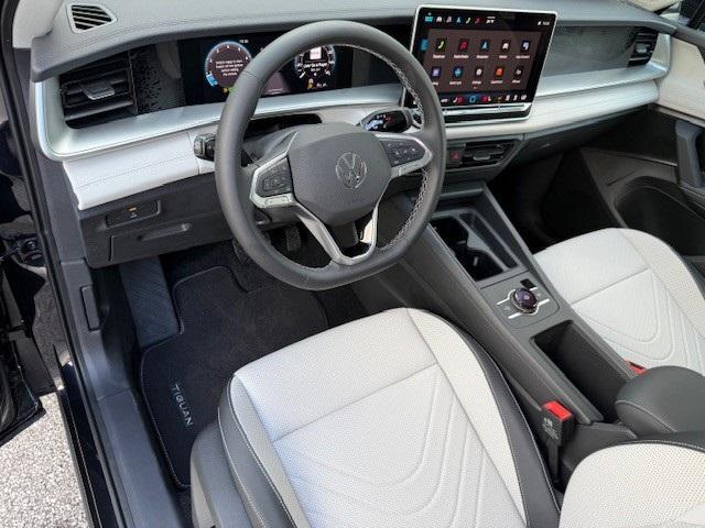 new 2025 Volkswagen Tiguan car, priced at $35,793