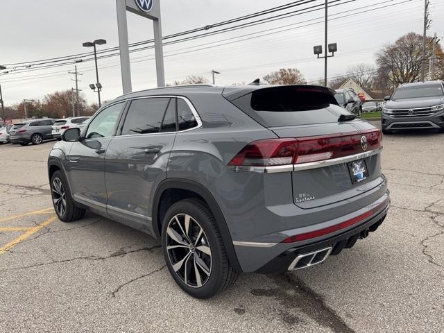 new 2025 Volkswagen Atlas Cross Sport car, priced at $51,601