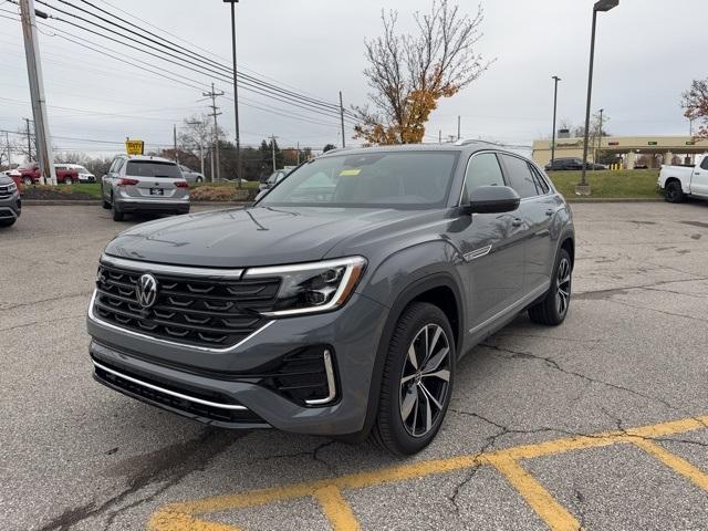 new 2025 Volkswagen Atlas Cross Sport car, priced at $51,601