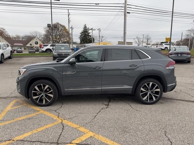 new 2025 Volkswagen Atlas Cross Sport car, priced at $52,101